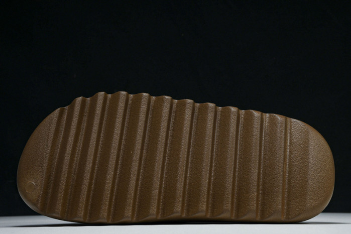 ye**ezy slide  fz5896