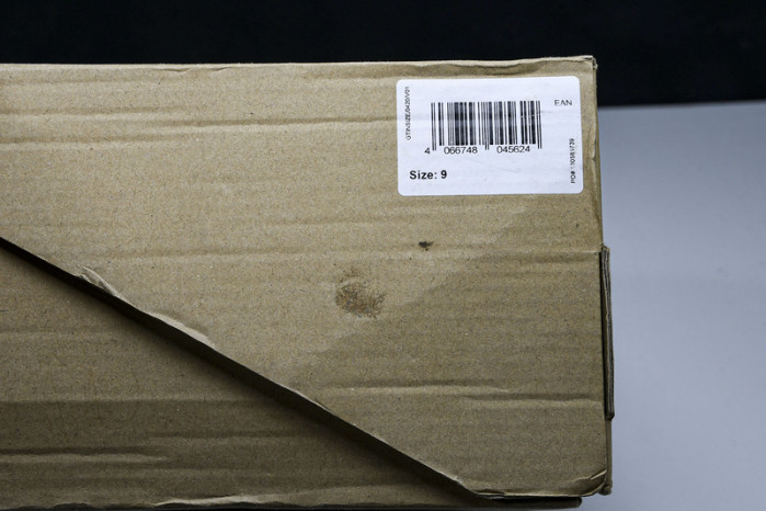 ye**ezy slide  id4126